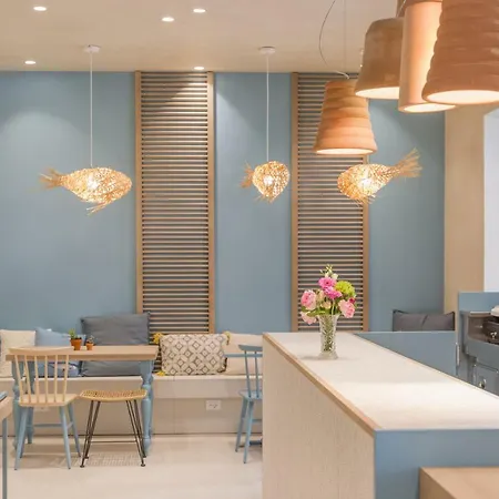 Letizia ベラーリア・イジェア・マリーナ